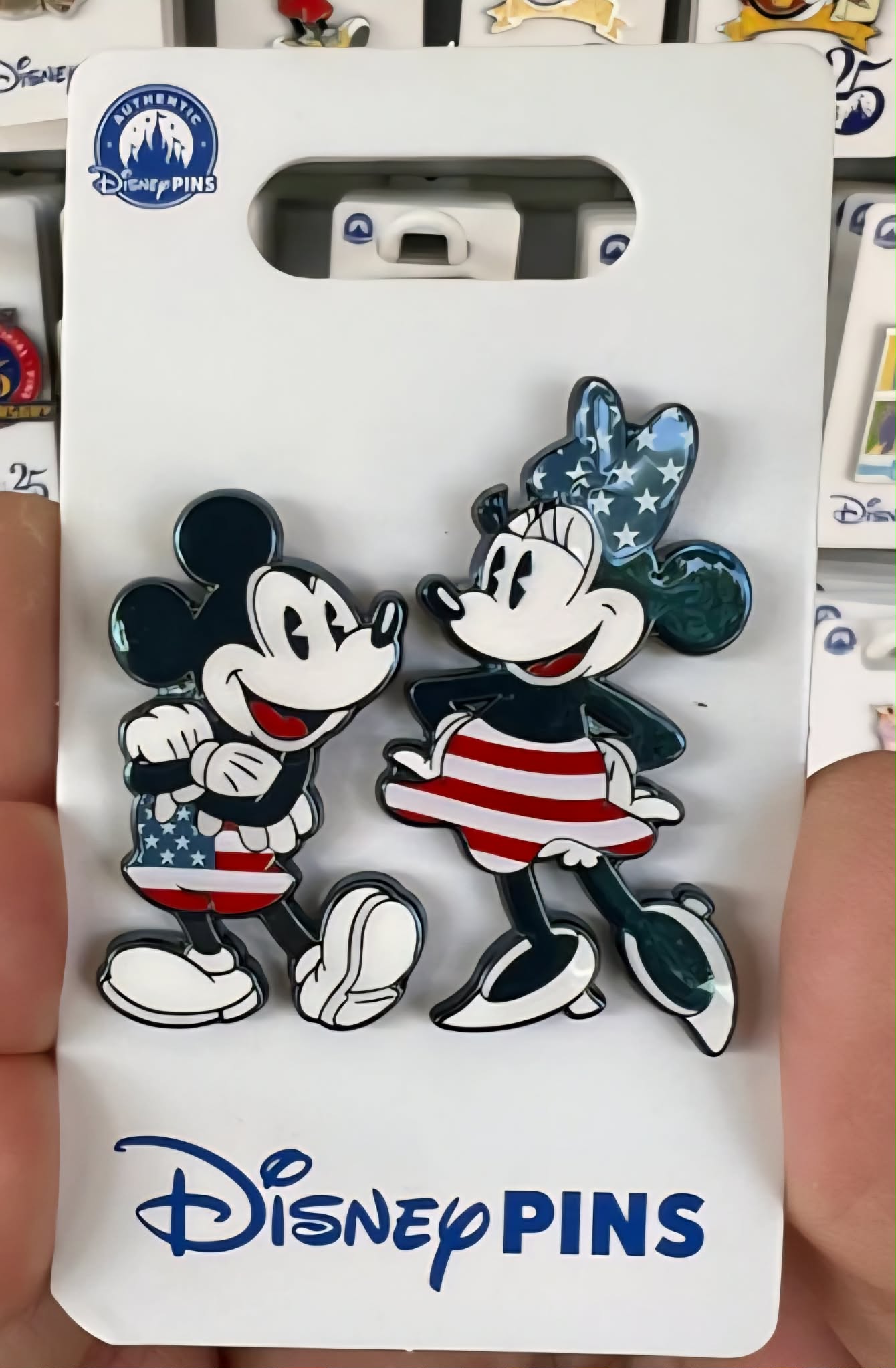 Mickey & Minnie Mouse Americana Disney Pin Set