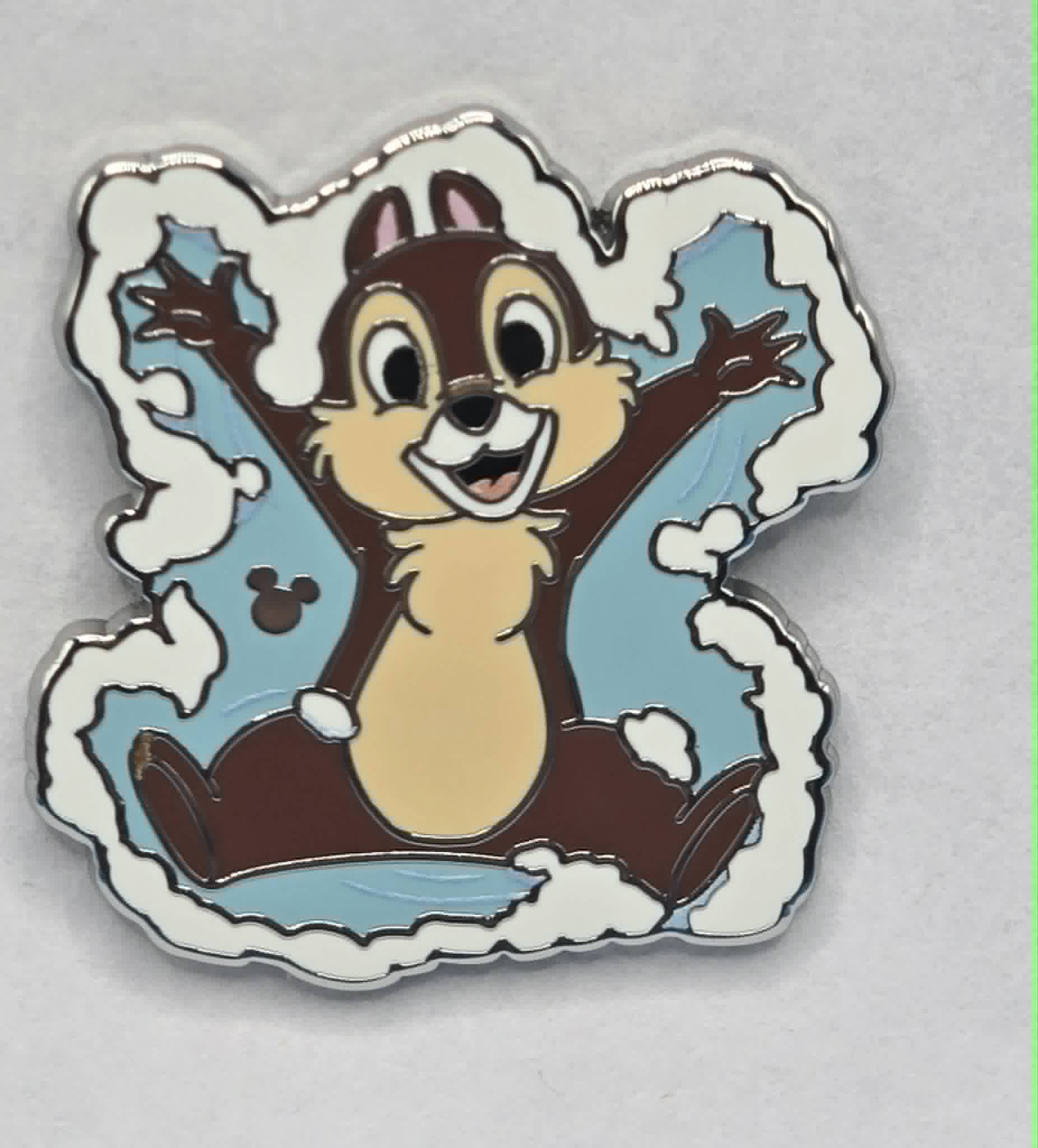 2026 WDW Wave A Hidden Mickey Seasonal Chip Winter